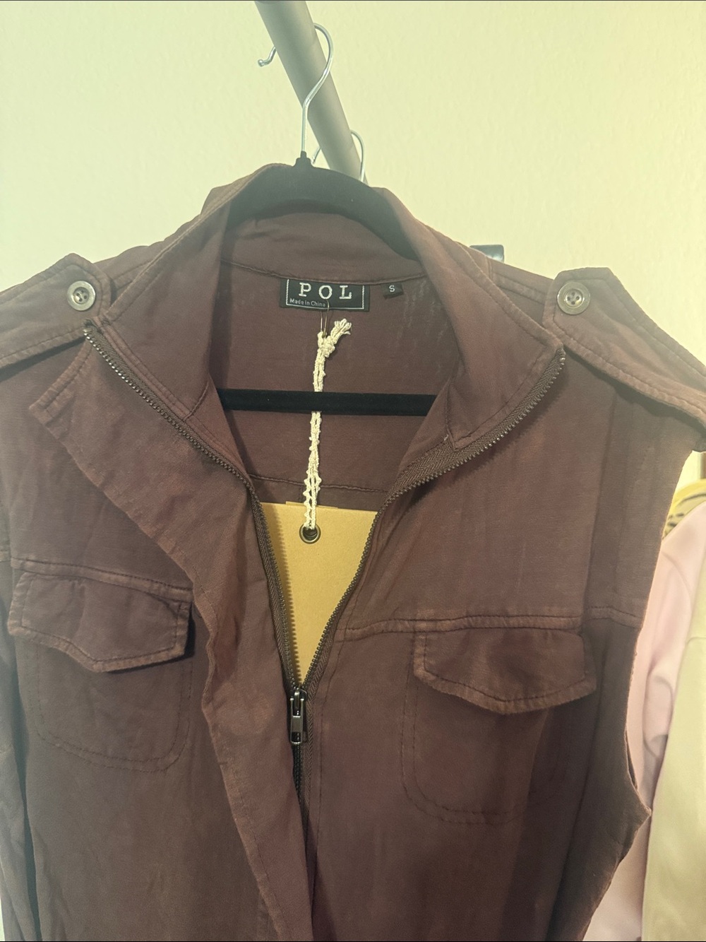 POL brown sleeveless romper with flap pockets #036 - Picture 3 of 7